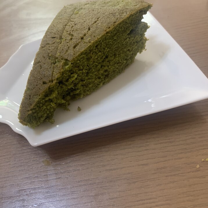 無水鍋で米粉抹茶パウンドケーキ